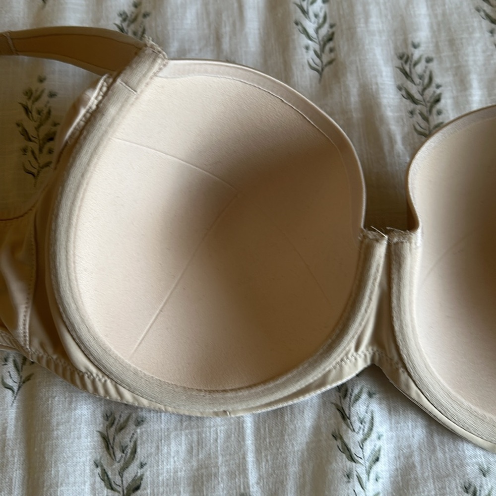 Soma stunning support smooth full coverage bra 38D pale tan. - Picture 3 of 7